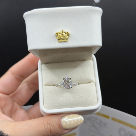 3ct oval cut real moissanite VVS1 engagement ring sz 5 and 6 available - Picture 9 of 11